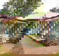 Federation Gardens And Possums Hideaway - Sydney Resort