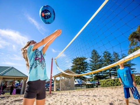 North Coast Holiday Parks Hawks Nest - Sydney 4u 2