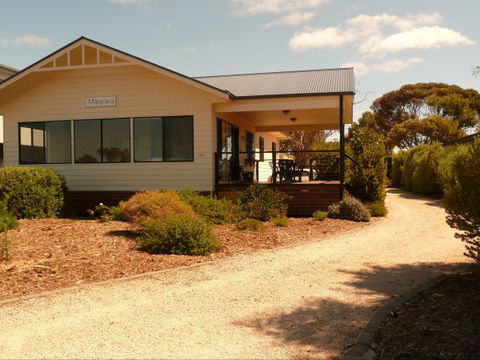 Manyana - Accommodation Sydney 0
