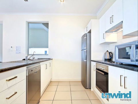 Unwind At Coast On Newell - Accommodation Sydney 12