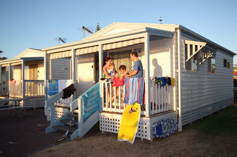Christies Beach Tourist Park - Sydney 4u 0