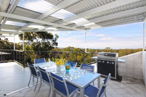 Lighthouse View - Accommodation Sydney 1