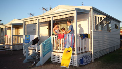 Christies Beach Tourist Park - Sydney 4u 4
