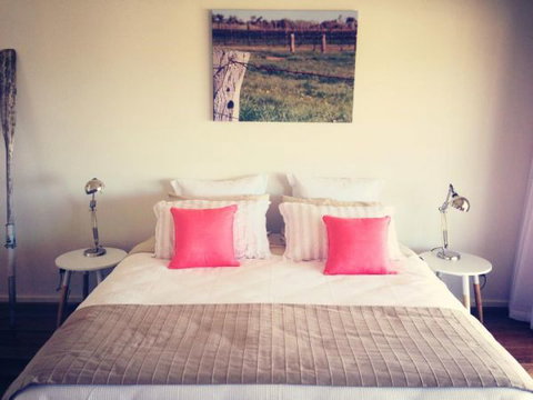 Vintage Oar Holiday House - Accommodation Sydney 2