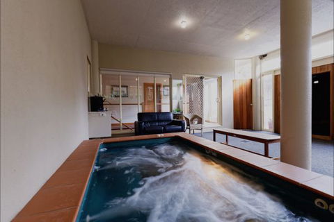 Eugenie's Luxury Accommodation - Accommodation Sydney 7