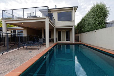 Eugenie's Luxury Accommodation - Accommodation Sydney 8