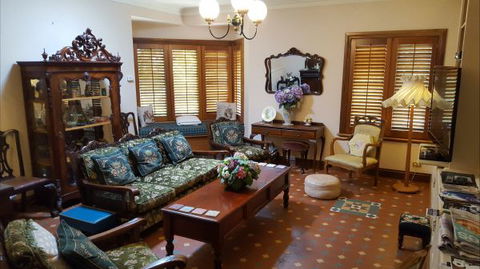 Cascades Manor - Sydney 4u 5