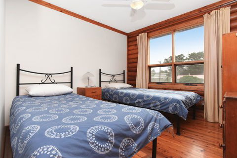 Sam's - Accommodation Sydney 6