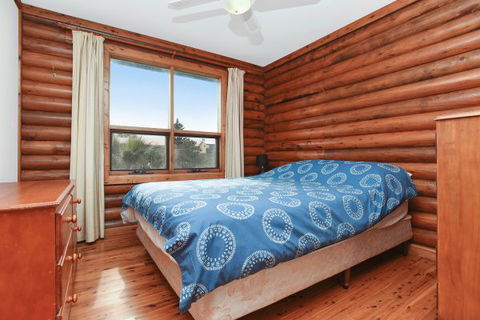 Sam's - Accommodation Sydney 7