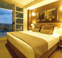 Oaks Embassy Adelaide - Sydney 4u