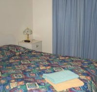 Carn Court Holiday Apartments - Sydney 4u