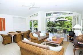 Noosa Outrigger Beach Resort - Accommodation Sydney 2