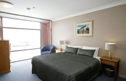 Man From Snowy River Hotel - Accommodation Sydney 0