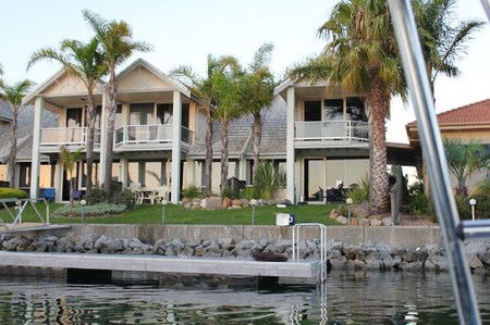 Marina Palms - Accommodation Sydney 0