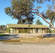 Melrose Holiday Units - Sydney 4u