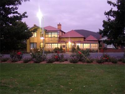 All Saints And Sinners Colonial B&B - Accommodation Sydney 0