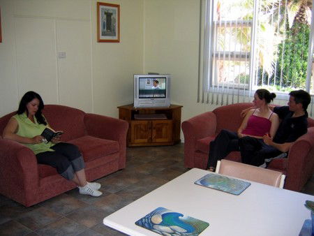 Tumby Bayside Holiday Units - Sydney 4u 1