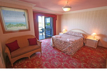 Lighthouse Keepers Inn - Sydney 4u 1