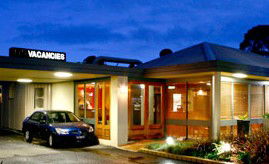 Best Western Lonsdale Motor Inn - Accommodation Sydney 2