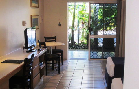 Best Western Lazy Lizard Motor Inn - Accommodation Sydney 5