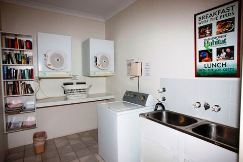 Best Western Lazy Lizard Motor Inn - Accommodation Sydney 10
