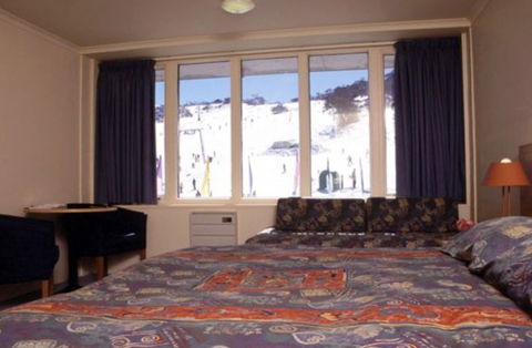 Perisher Valley Hotel - Accommodation Sydney 0