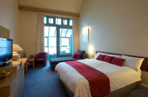 Perisher Valley Hotel - Accommodation Sydney 1
