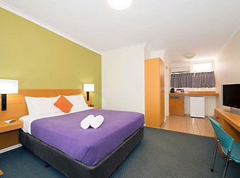 Ibis Styles Geraldton - Sydney 4u 4