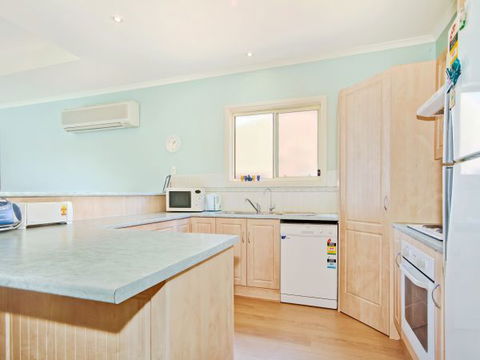 Century 21 SouthCoast: Seaborne Breeze - Accommodation Sydney 1