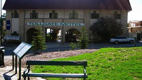 Tollgate Motel - Sydney 4u 0