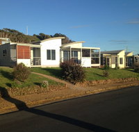 Azzure Beach Houses - Accommodation Sydney