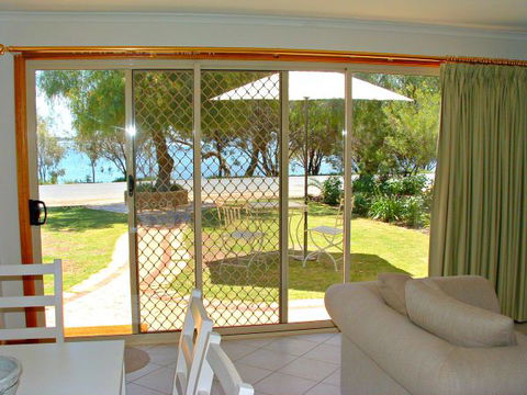 17 QED Lakehouse - Accommodation Sydney 5
