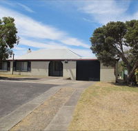 Carthew Street Holiday Home - Accommodation Sydney