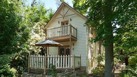 Aldgate Creek Cottage Bed And Breakfast - Sydney 4u 0