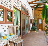 Earthship Ironbank - Sydney 4u