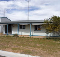 Wallaroo Waves - Accommodation Sydney