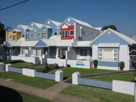 Bluedock Apartments - Accommodation Sydney 0