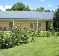 Cottonwoods Accommodation - Sydney 4u