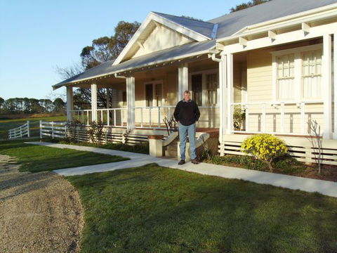 Daisyburn Homestead - Sydney 4u 1