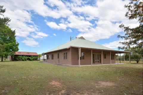 Grasmere Estate Homestead - Sydney 4u 0