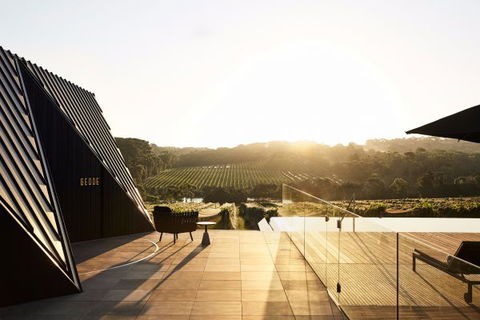 Jackalope Mornington Peninsula - Sydney 4u 0