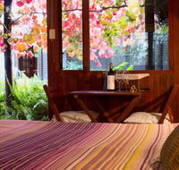 Red Poles Bed and Breakfast - Accommodation Sydney