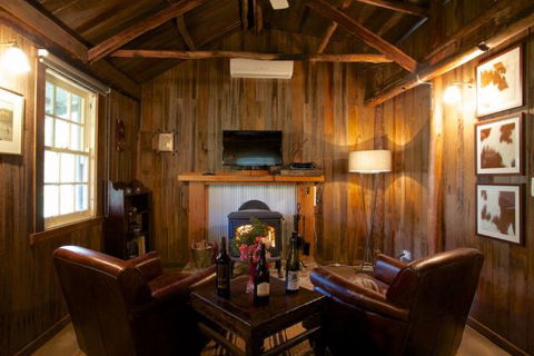 Riverdowns - Accommodation Sydney 3