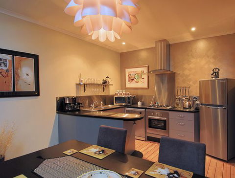 Riverview Rise Retreats - Accommodation Sydney 2