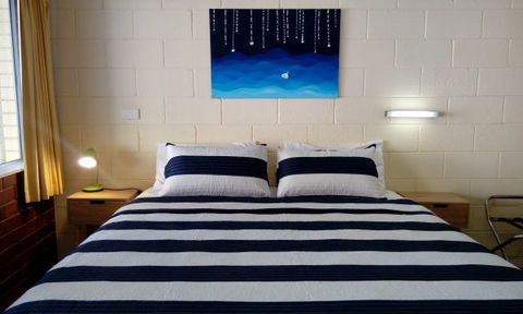 Sail Inn - Yeppoon - Sydney 4u 6