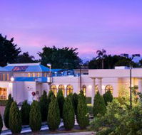 Shangri La Gardens Motel and Function Centre - Sydney 4u