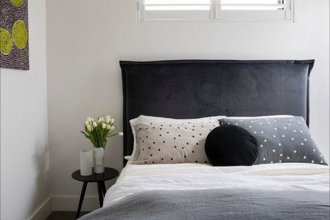 Tamarama Beach House - Sydney Resort 8