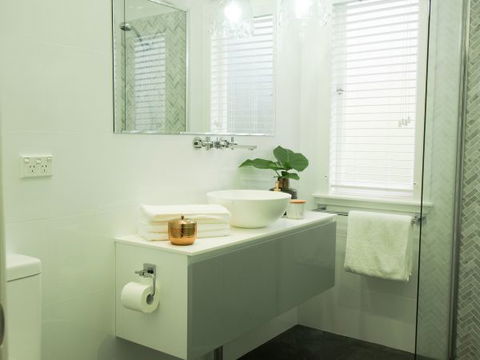 The Milton Bungalow - Sydney 4u 7