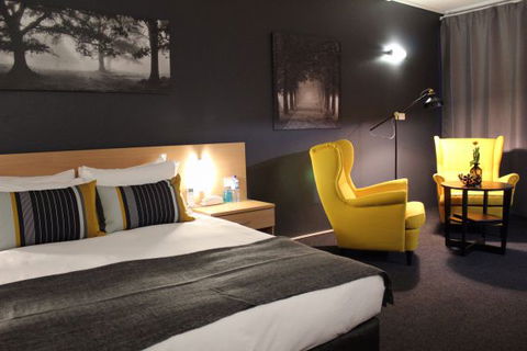The Oriana, Orange - Sydney 4u 0