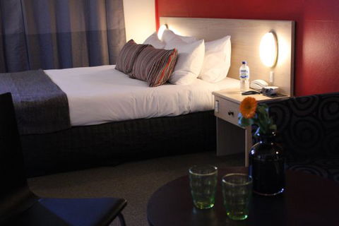 The Oriana, Orange - Sydney 4u 4